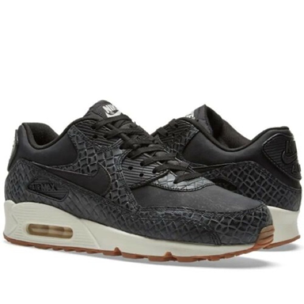 NIKE Air Max 90 Premium Black Sail